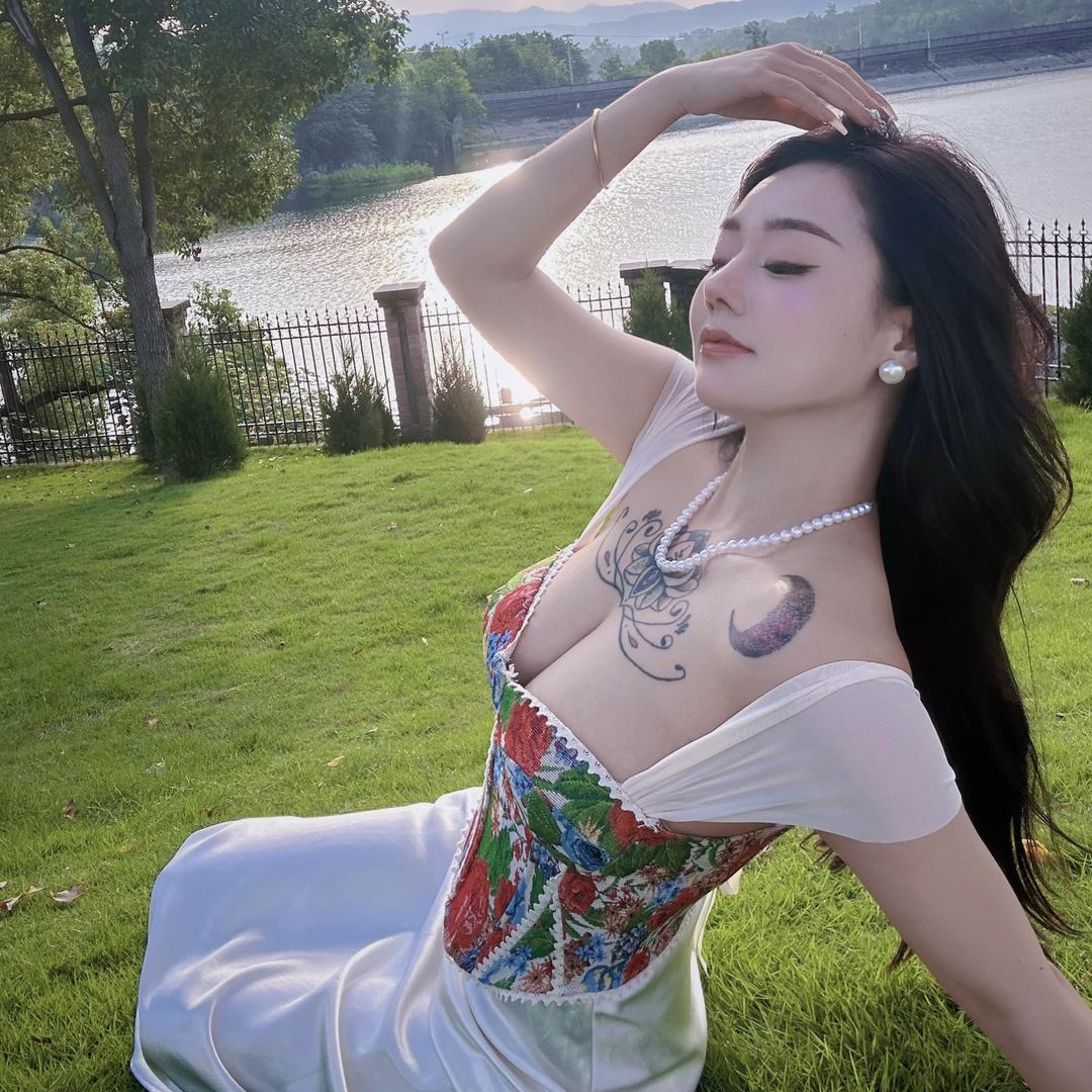 渝花花