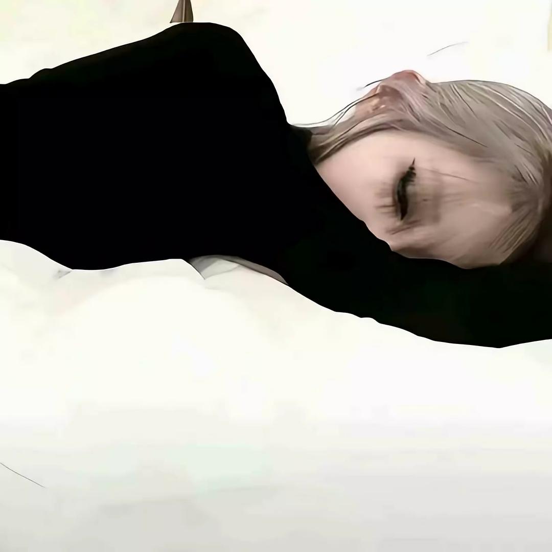 稳稳.