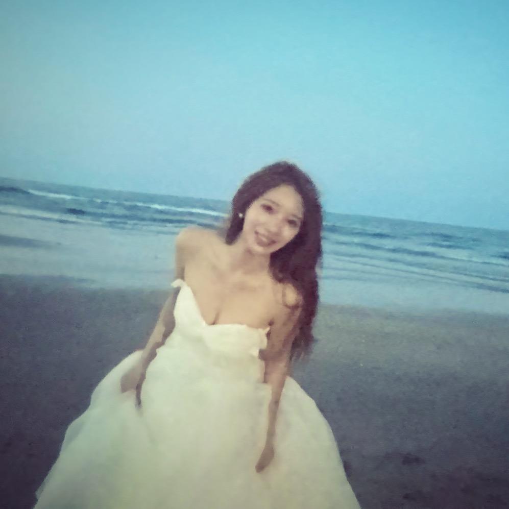 李昕玥（李佳佳）