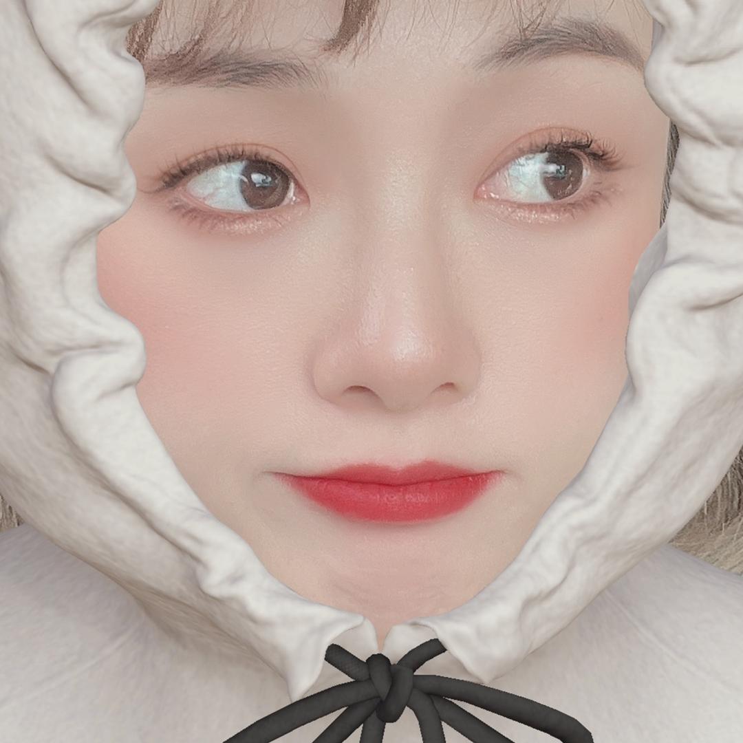 🌈两颗小虎牙😘