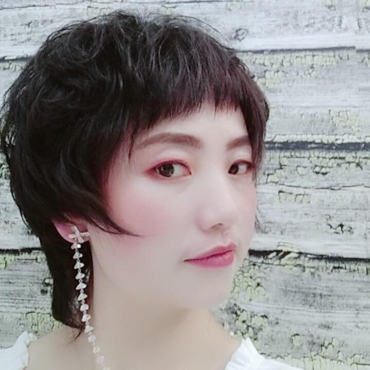 临夏市新华街阿海专业烫染——燕子
