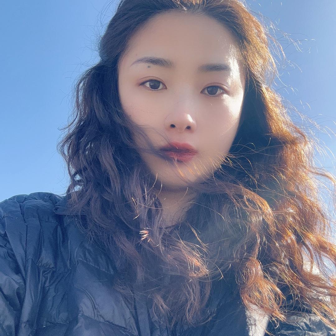 玲玲吖