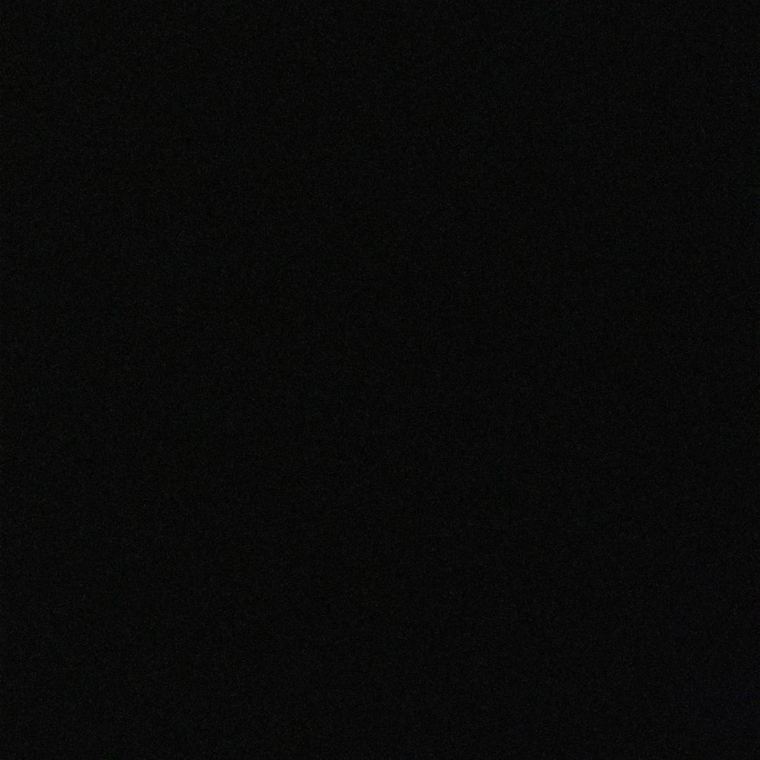 吴一一