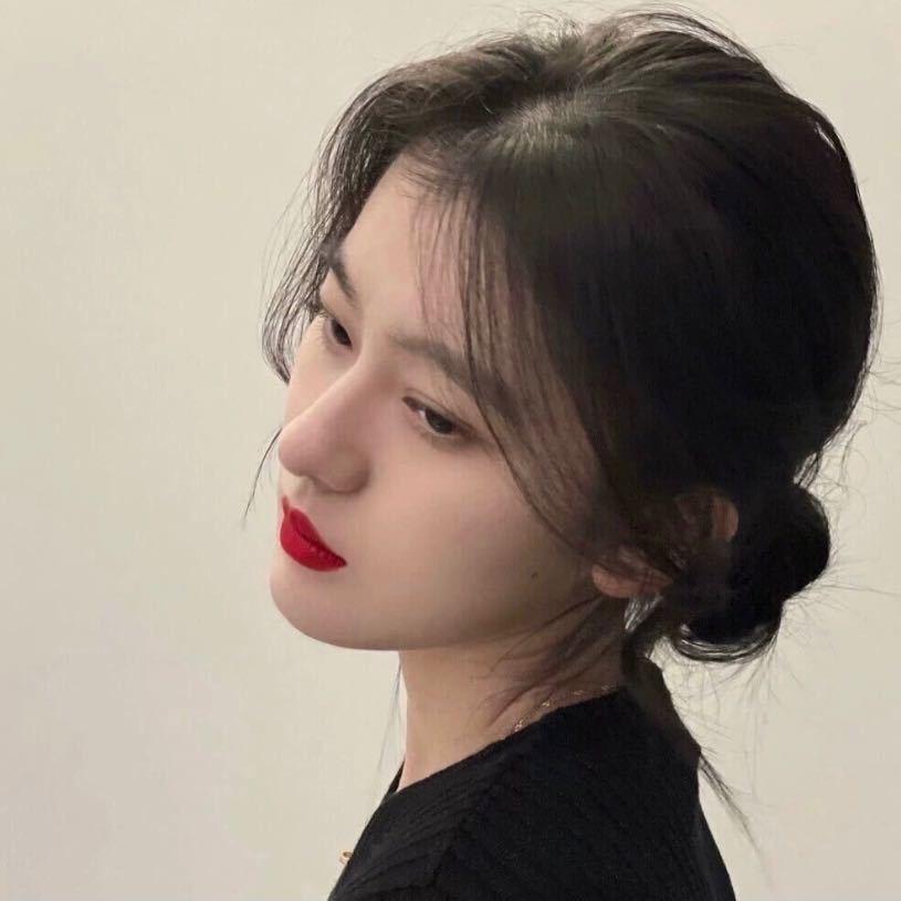 是雅涵吖✨