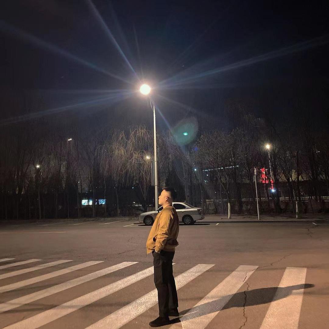 刘中华.