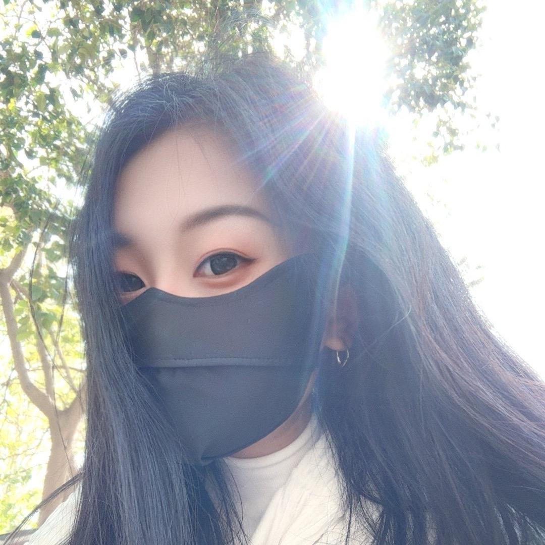 ✨L  L