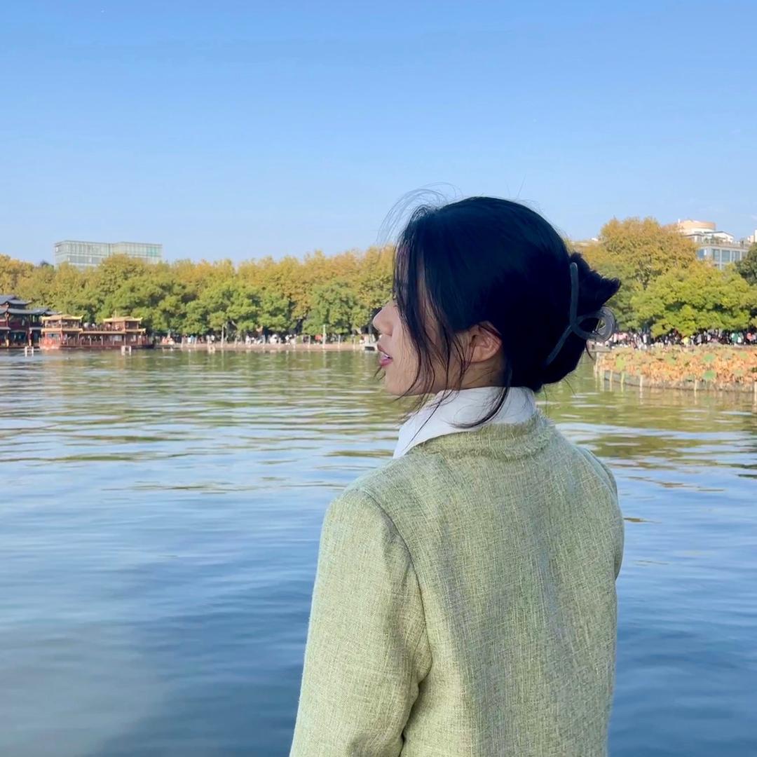 静静子_
