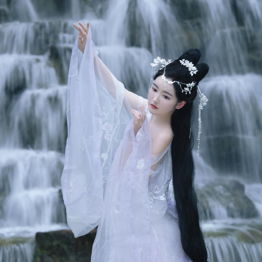 茶艺师瑶瑶