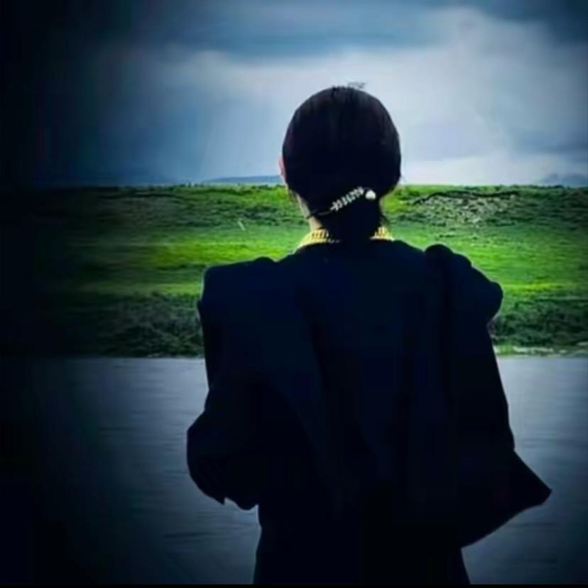 ࿐ 𝓲𝓸𝓷心动🦩