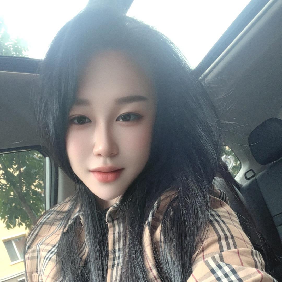 🐊曲小歪👑