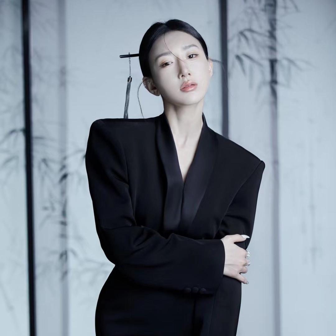 李洛Lee lok