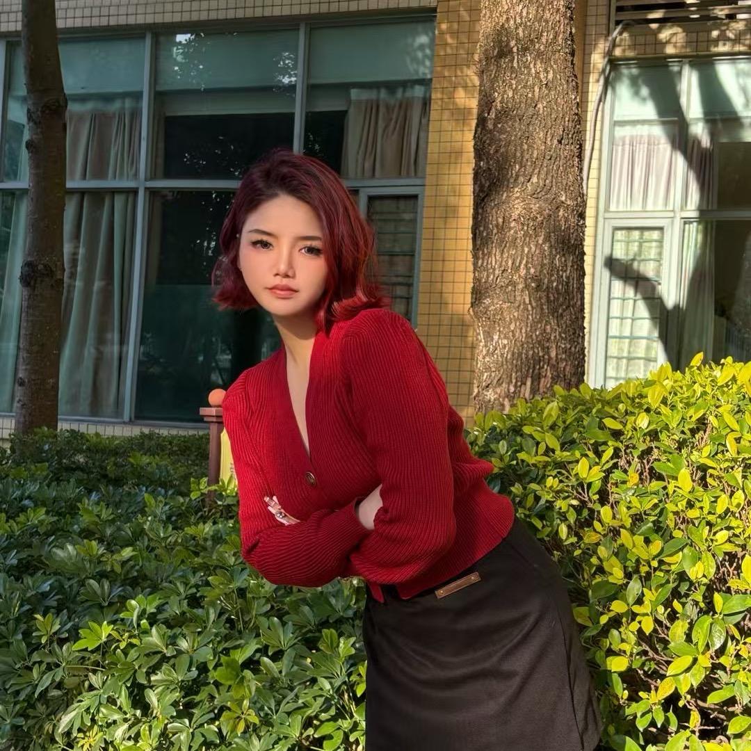 带妈妈跳操舞的婷婷老师