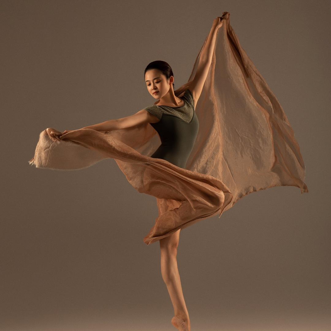 皇家舞者成人舞蹈