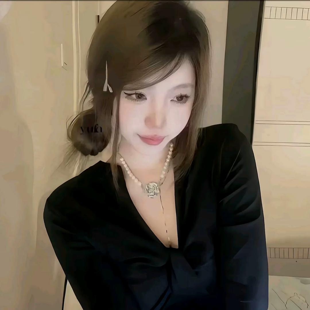轩^