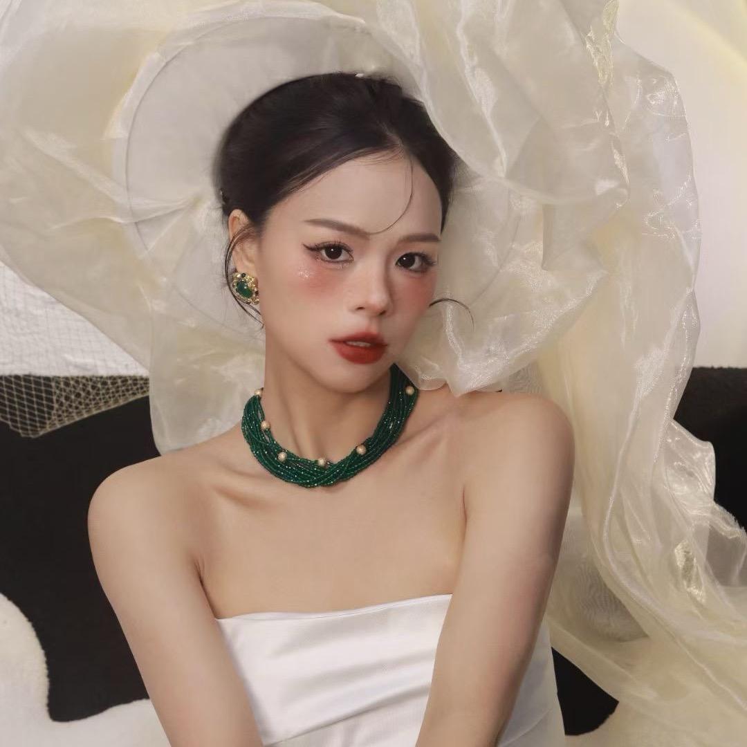 上饶化妆师邹邹（约妆版）