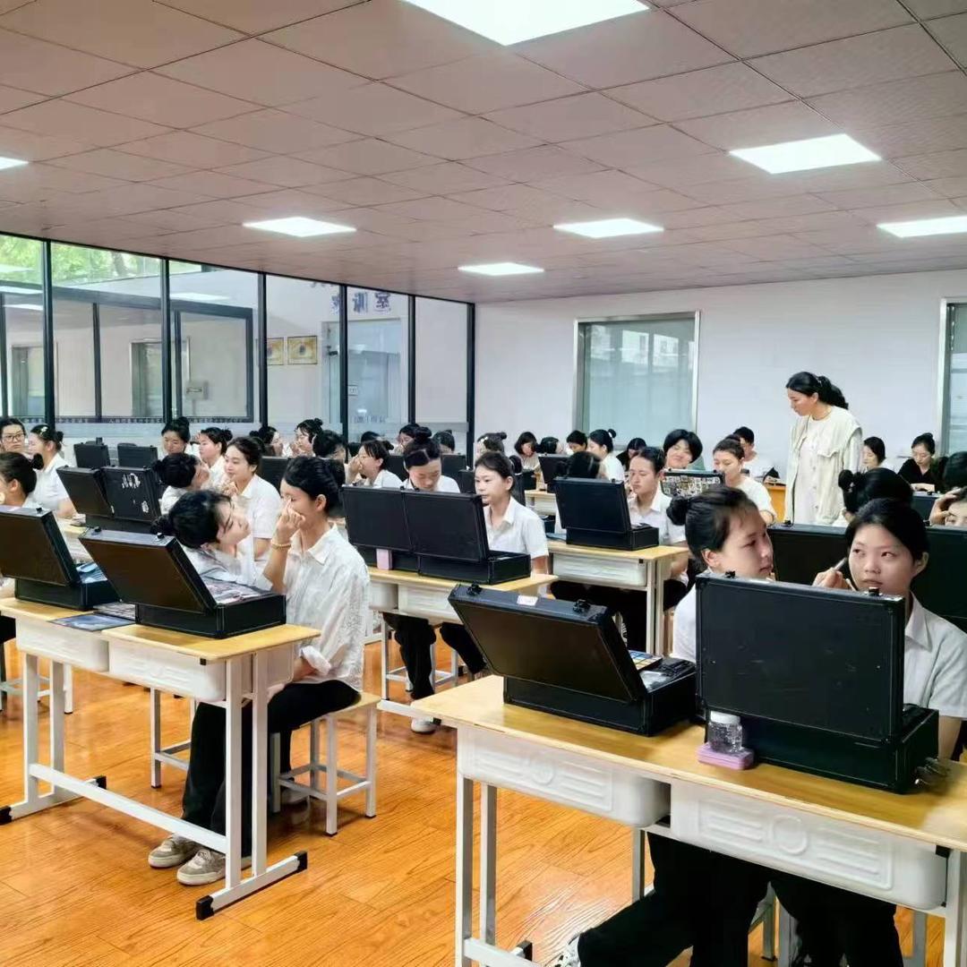 常州工贸老师
