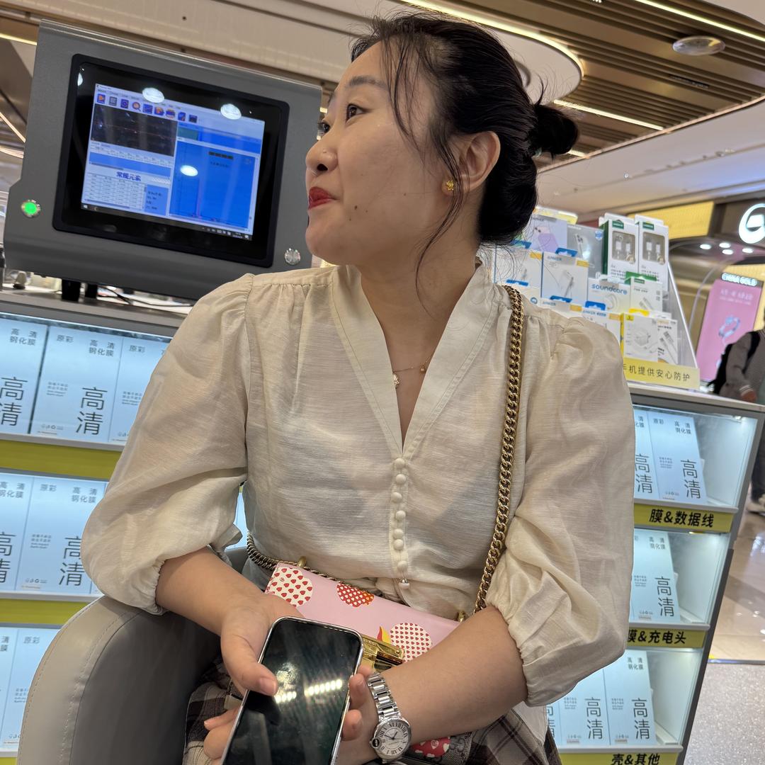 大学食堂孙姐