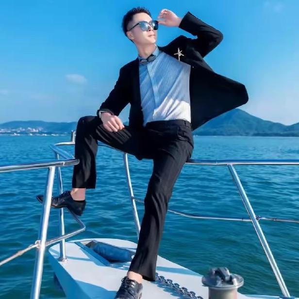 户外小伙&蒙哥