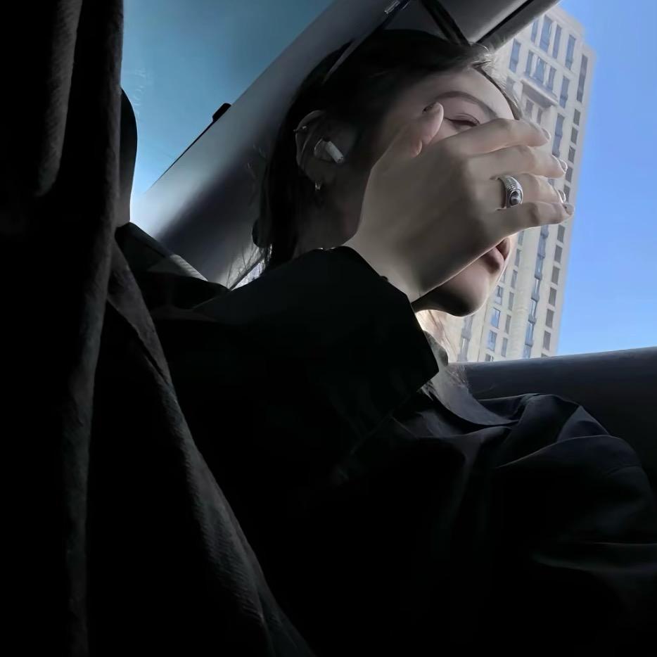 小猫碎碎念՞˶･