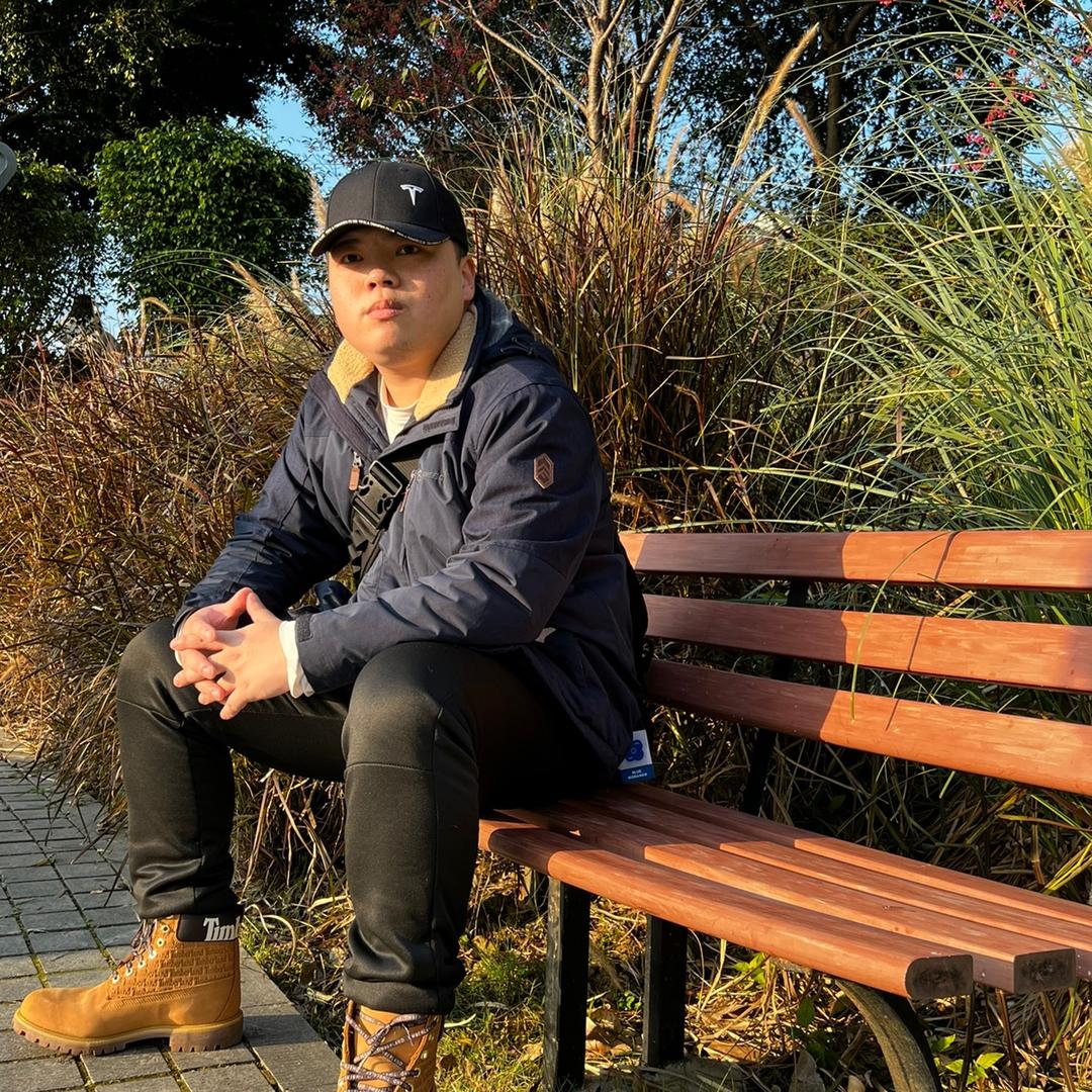 Daniel愛吃牛肉麵