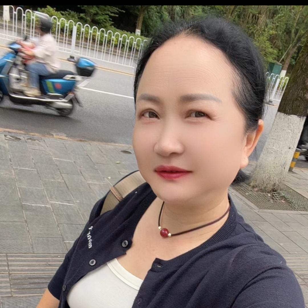 谭……凤