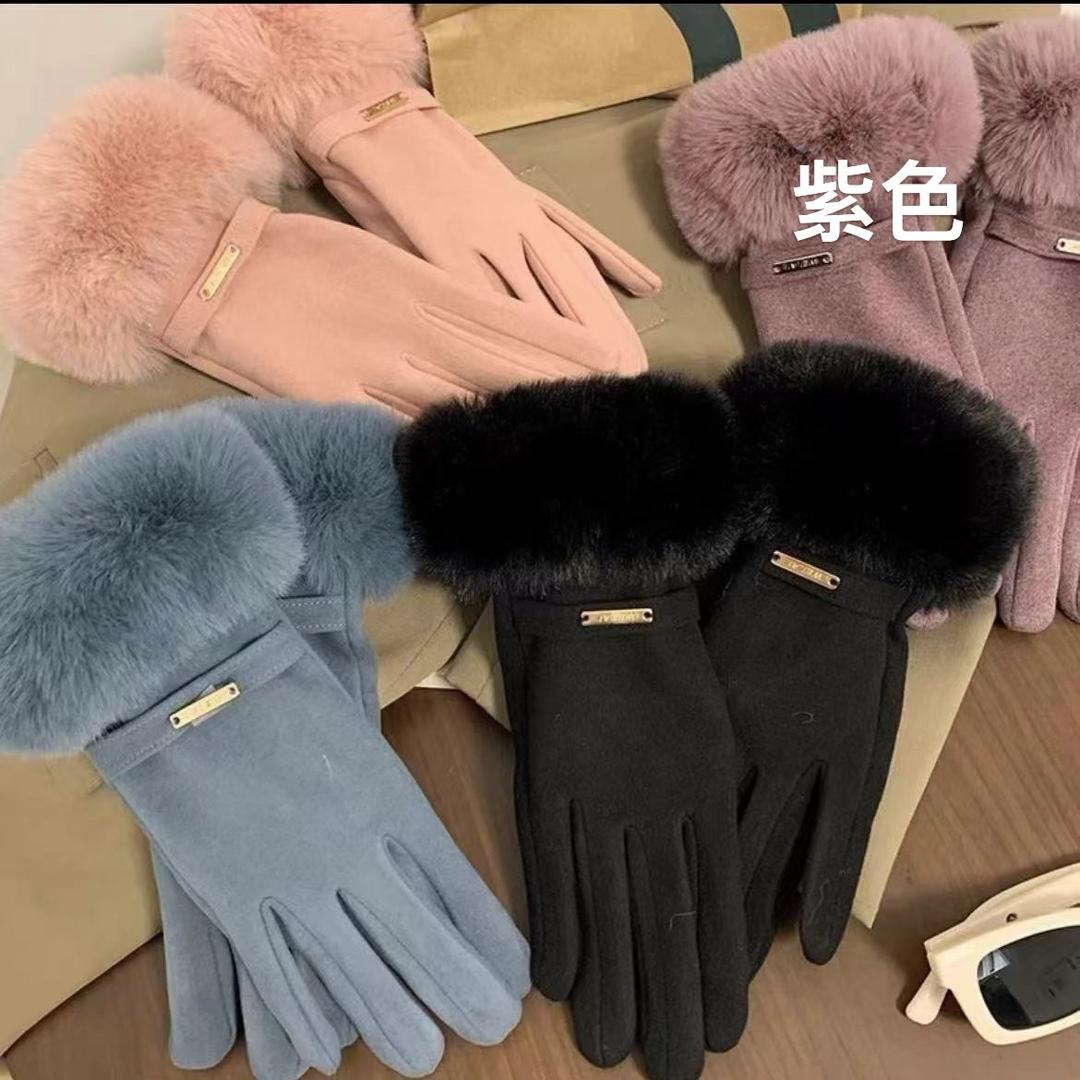 河北蠡(里)县羊绒手套厂家