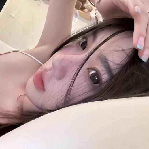 困了💤.