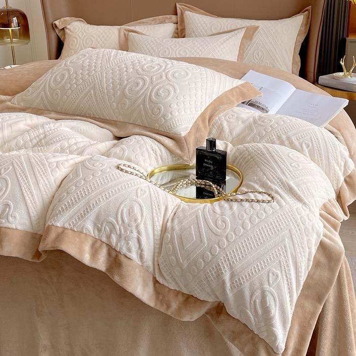 纤凝阁家纺工厂店