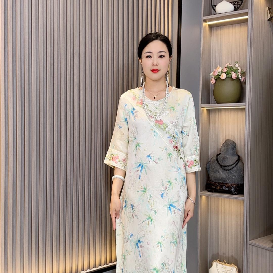 谦谦服饰严选