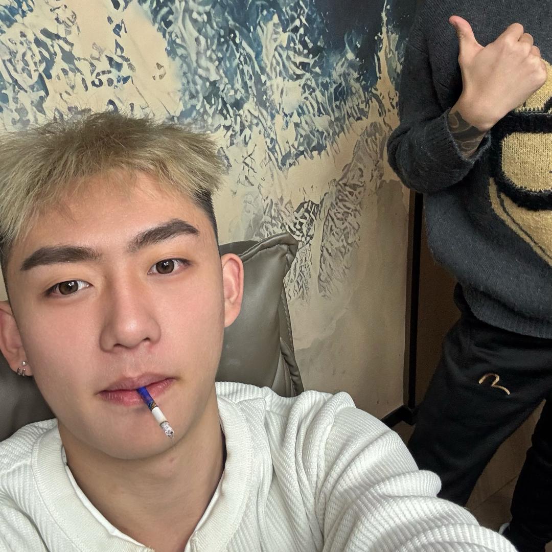 方紫宇
