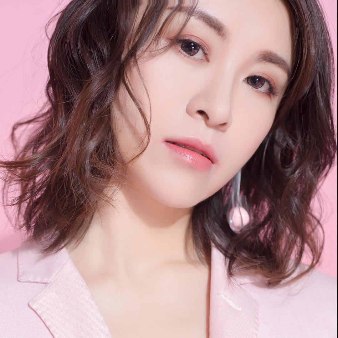 爱娜高奢护肤