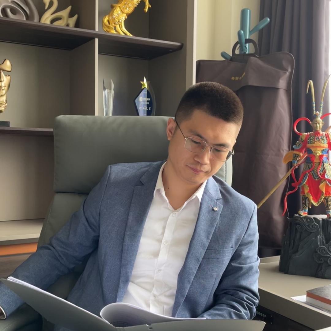 未来的AI大人托我给您带个话