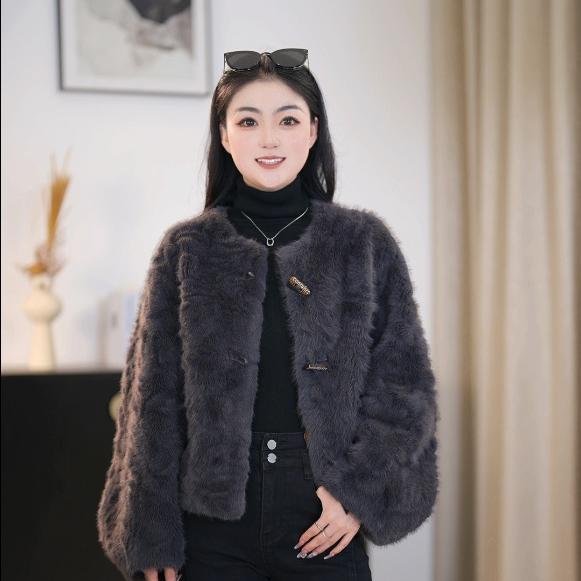 雪梅子服饰