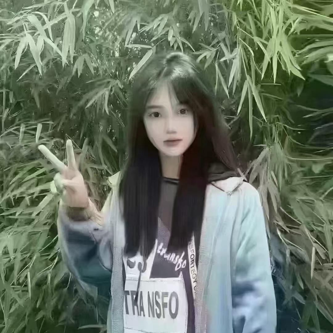 •8