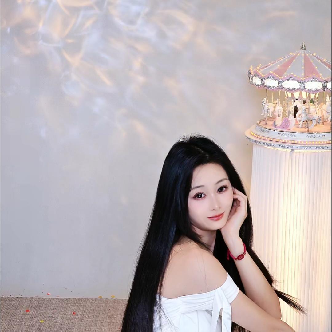 叶跳跳⁶⁸¹⁸