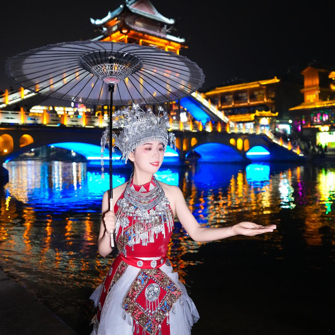 罗罗💃
