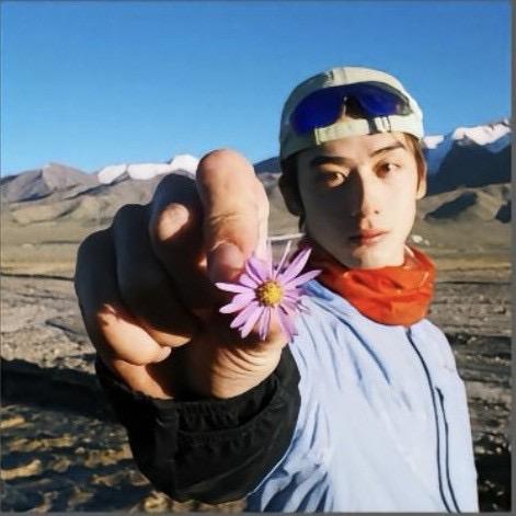三个零、