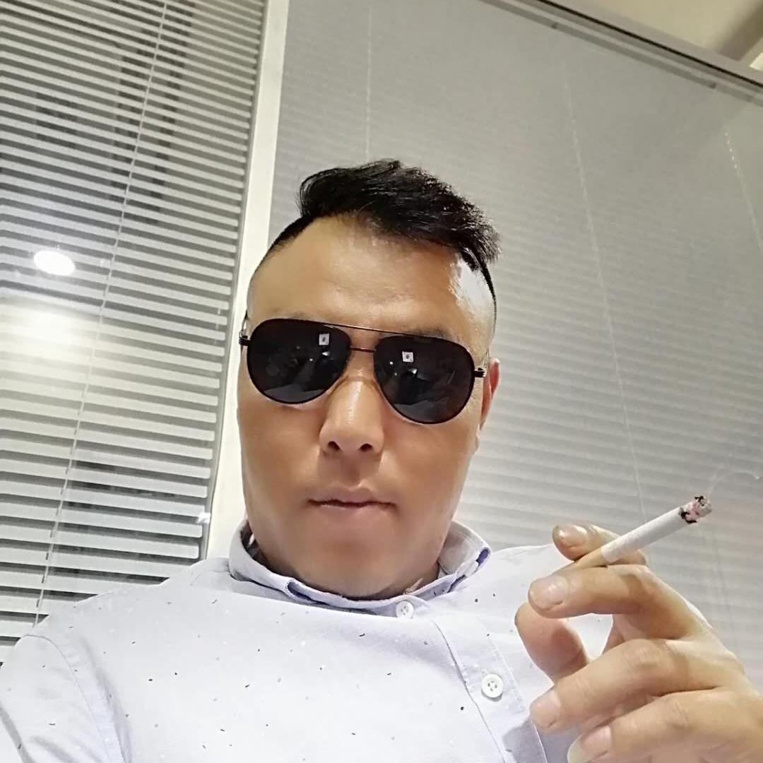 草原牧马人