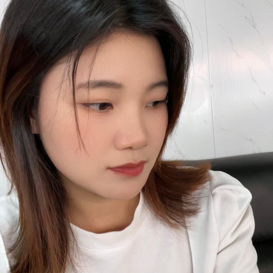 卖车的阿珍