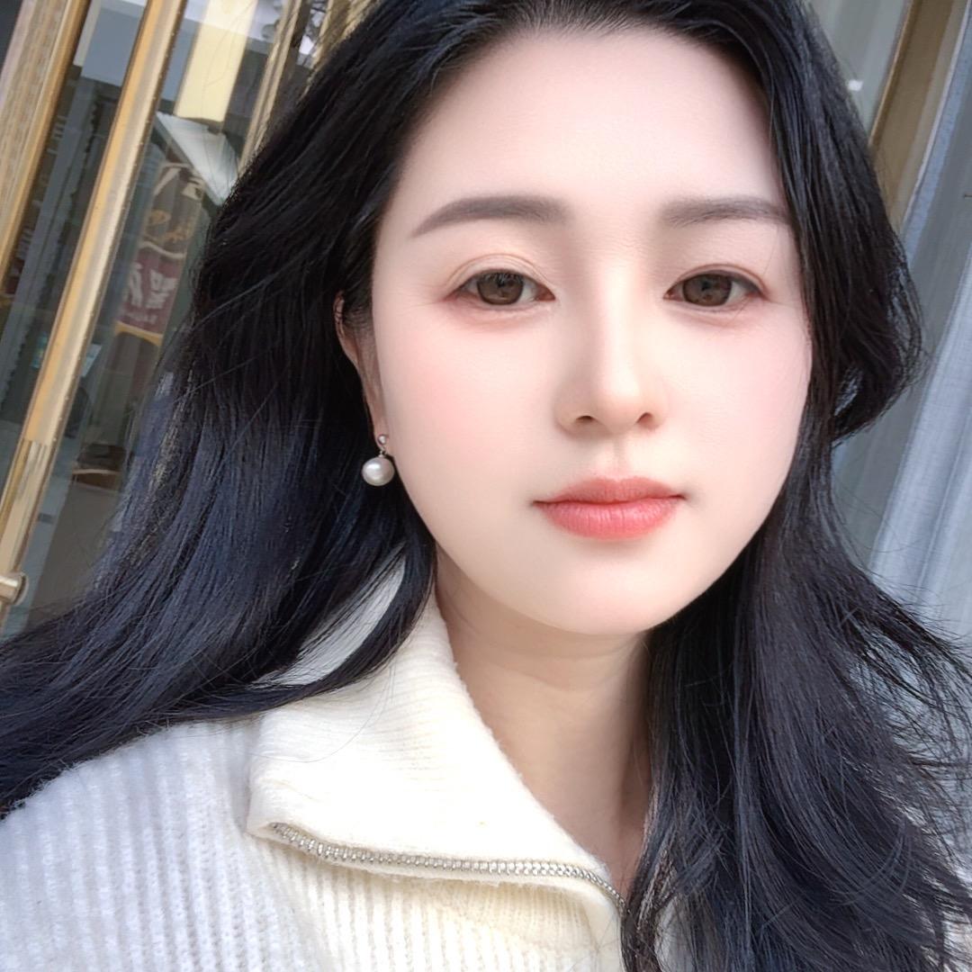 蒙娜丽莎瓷砖：范范