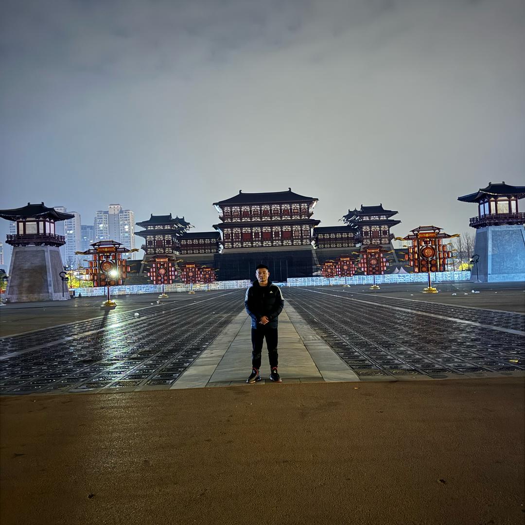 欢喜珠宝，尚杰