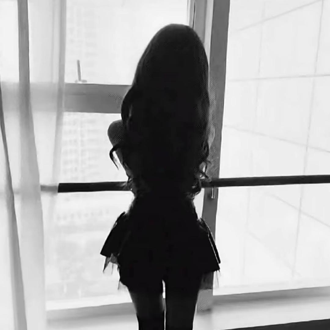 梦梦^