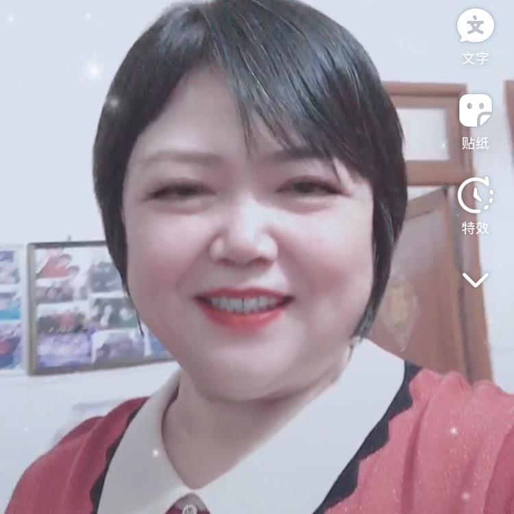 邹梅英