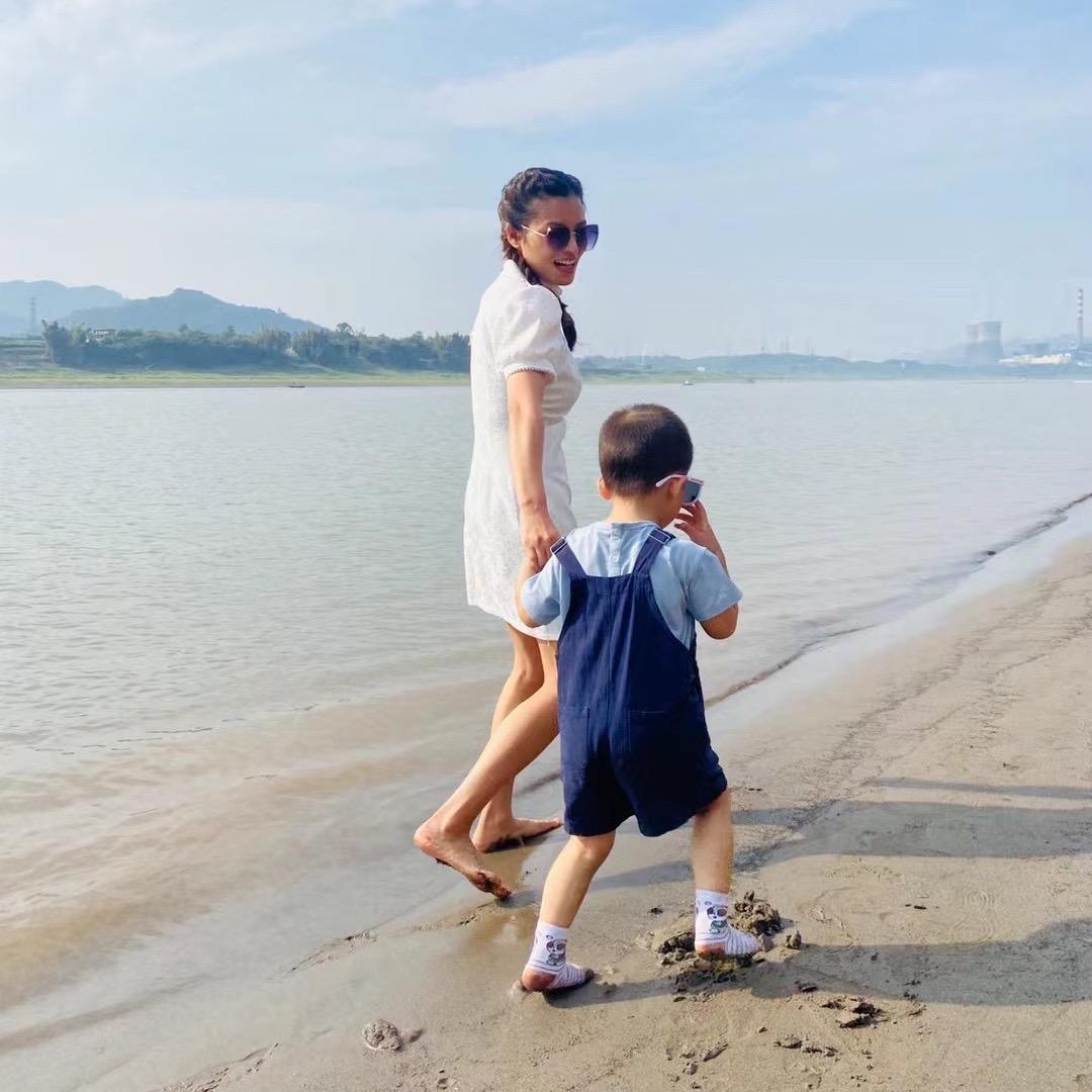 MUZIL. 橙子妈🍊