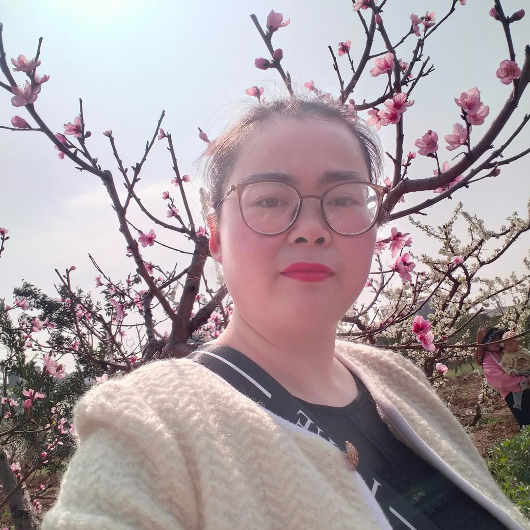 卖鱼妹儿什么都发