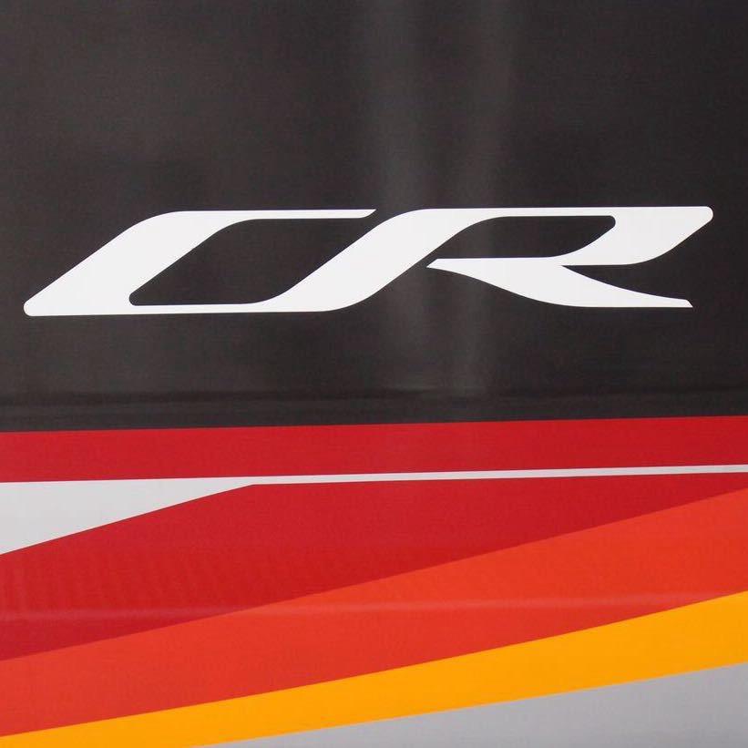 𝙕𝙚𝙥𝙝𝙖𝙧.