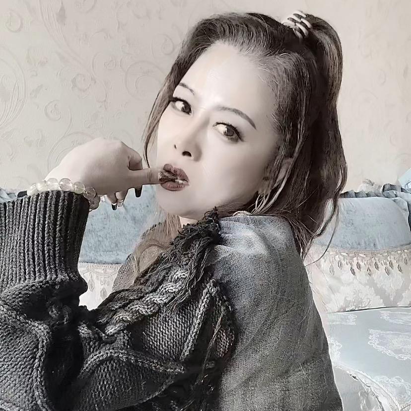 小鸭胜洁傲