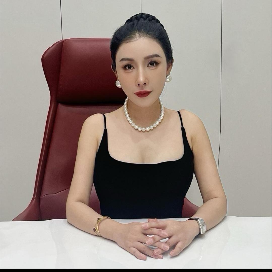 徐奶奶陪粉丝变美