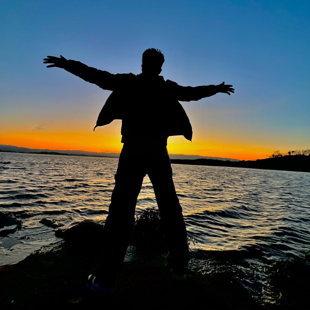 （承包工程）伤心哥