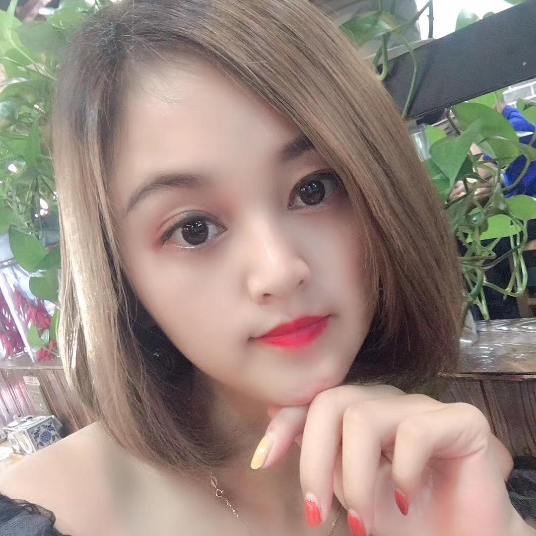 芸宝爱化妆
